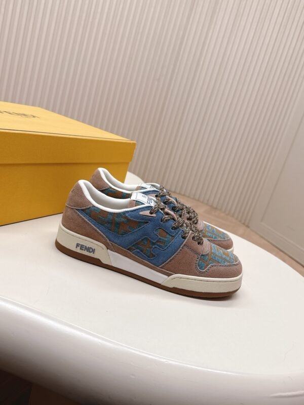 FENDI - Image 3
