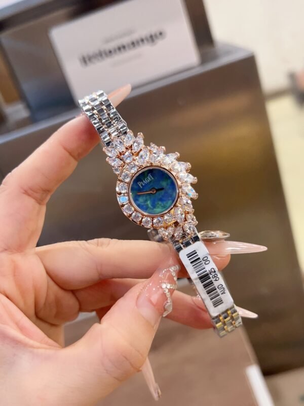 PIAGET