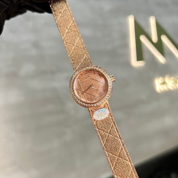 Dior - Image 3