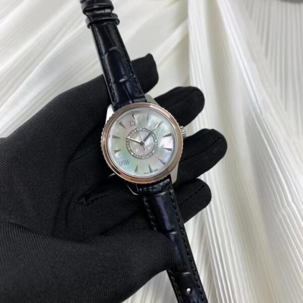 Dior - Image 3