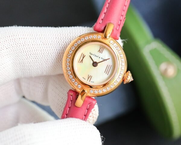 Van Cleef & Arpels - Image 3