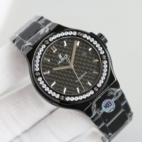 HUBLOT - Image 3