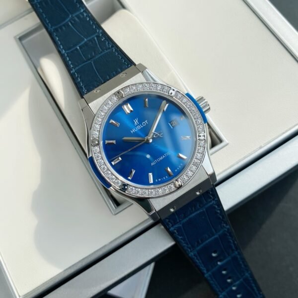 HUBLOT - Image 3