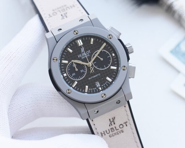 HUBLOT - Image 3