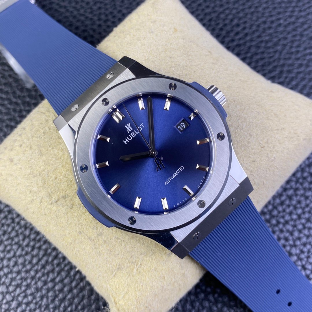 HUBLOT - Image 3
