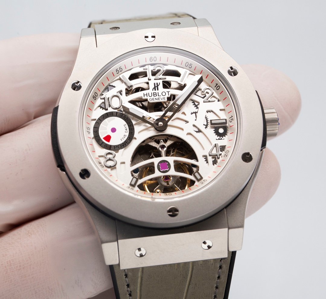 HUBLOT - Image 3