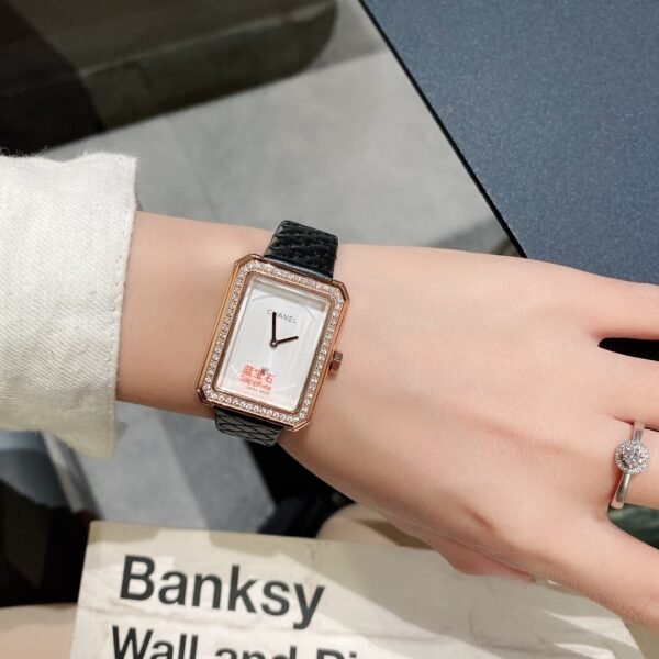 CHANEL - Image 7