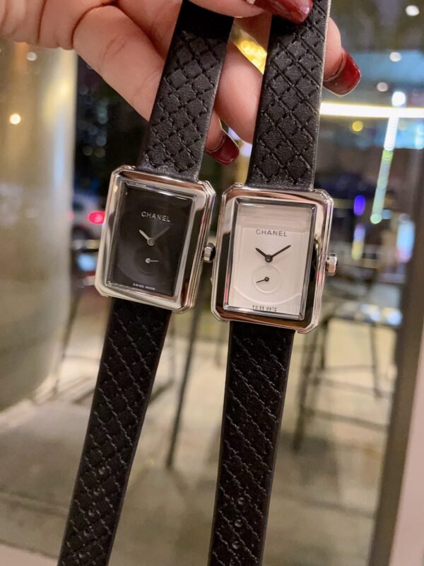 CHANEL - Image 3