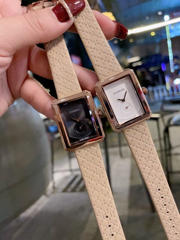 CHANEL - Image 7
