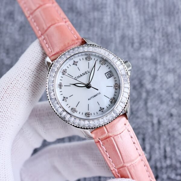 CHANEL - Image 3
