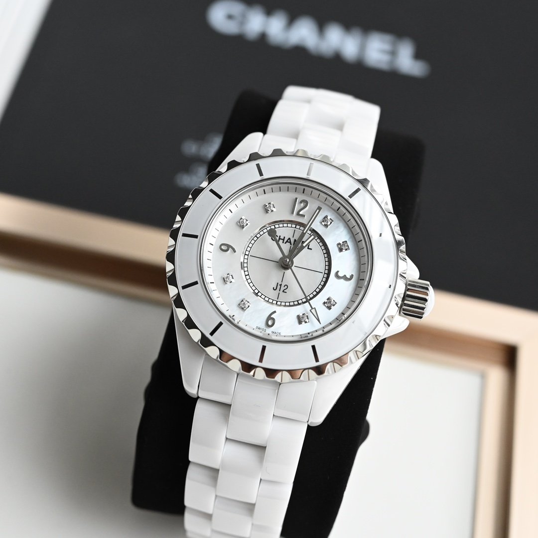 CHANEL - Image 7