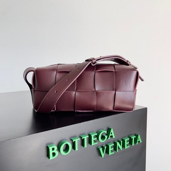 BOTTEGA VENETA - Image 3