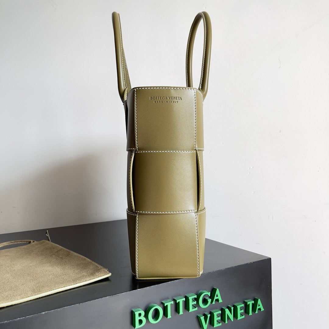 BOTTEGA VENETA - Image 3