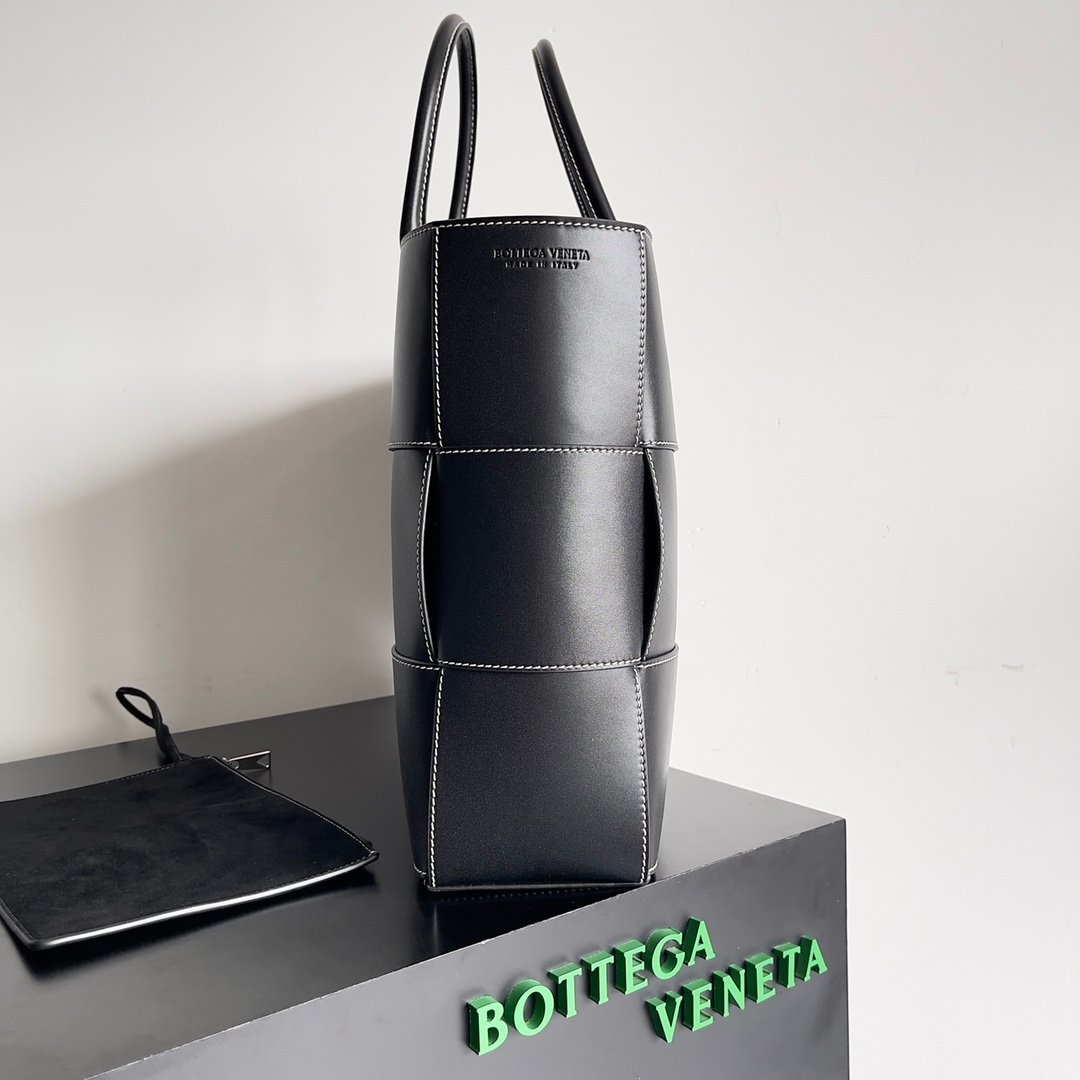 BOTTEGA VENETA - Image 2