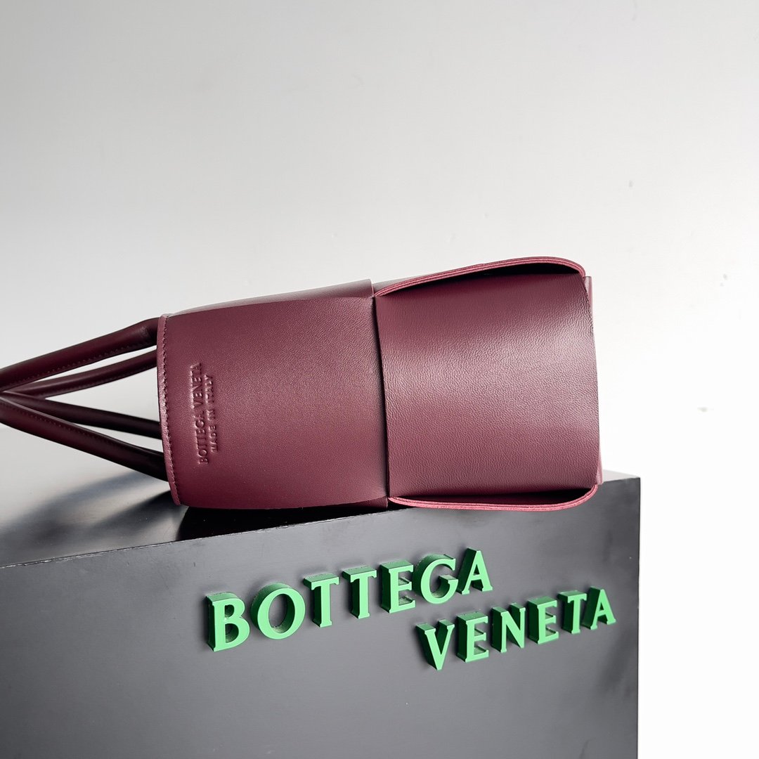 BOTTEGA VENETA - Image 3