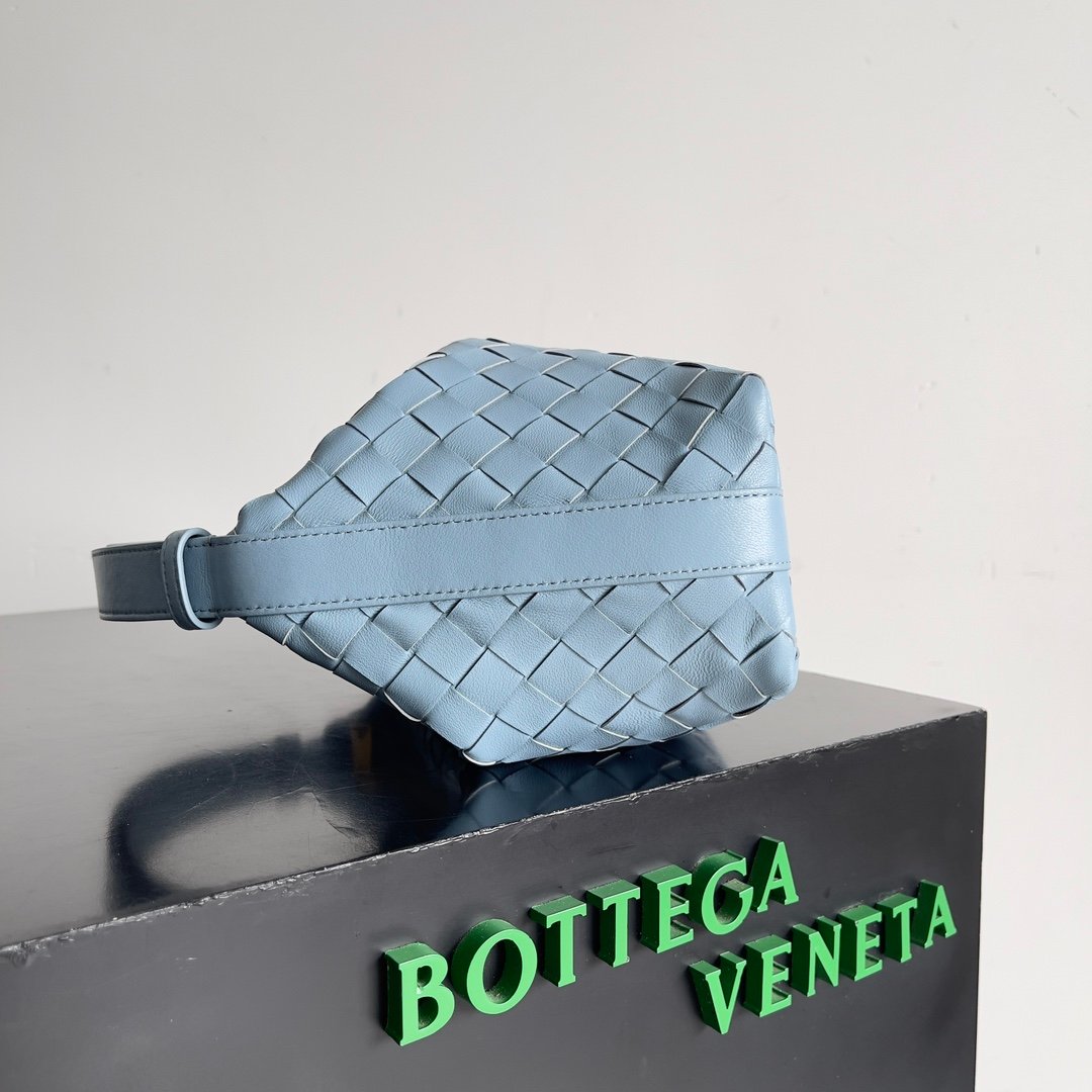 BOTTEGA VENETA - Image 3