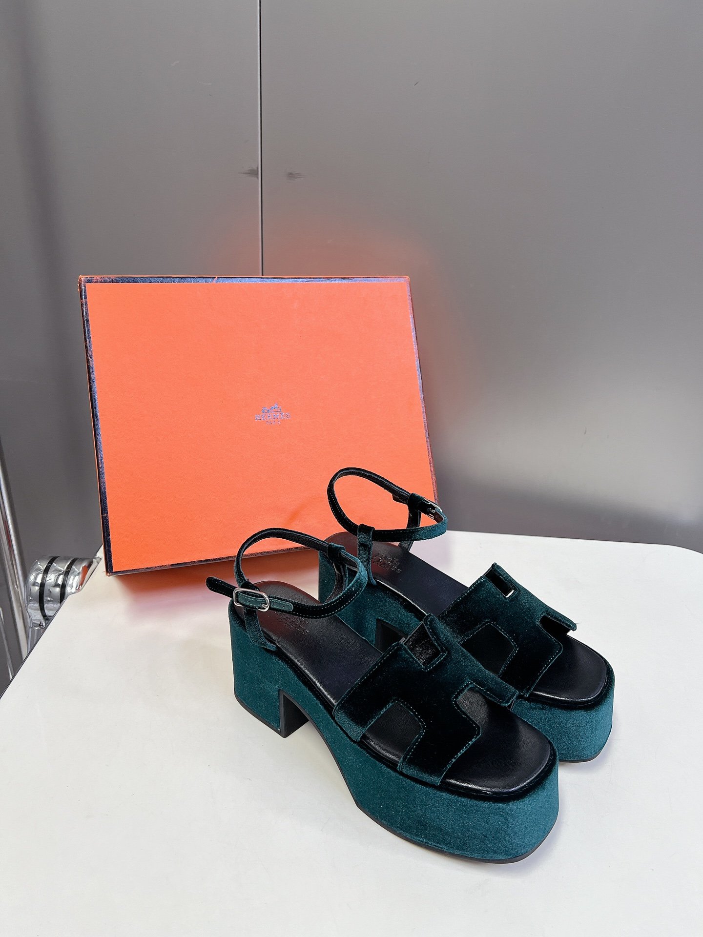 Hermes shoes - Image 4