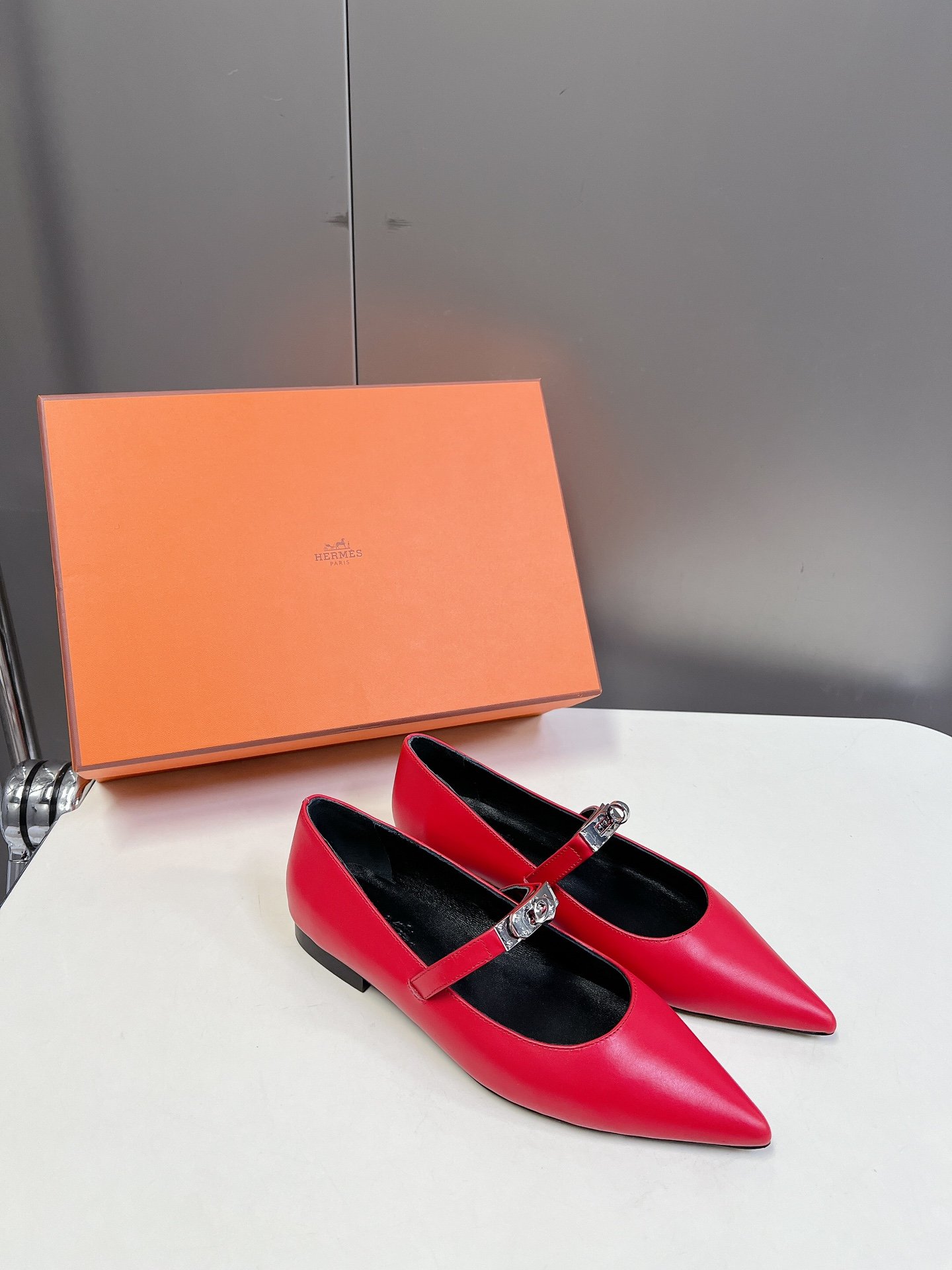Hermes shoes - Image 4