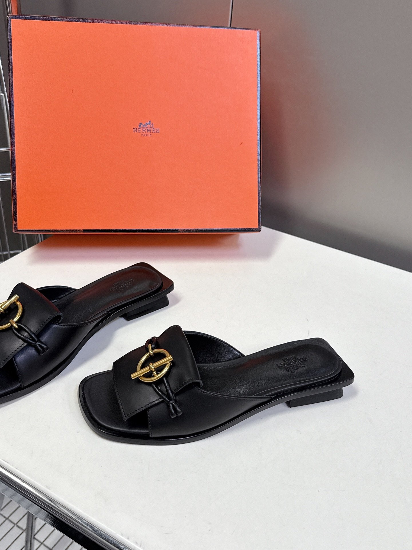 Hermes shoes - Image 4