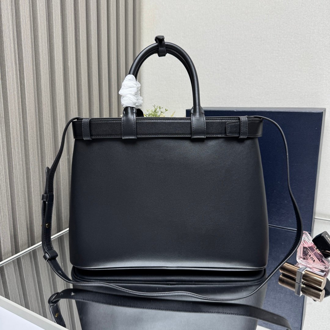 Prada Bag - Image 3