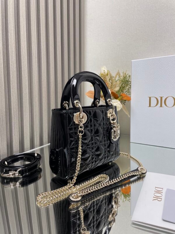 DIOR - Image 3