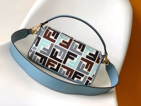FENDI BAG - Image 4