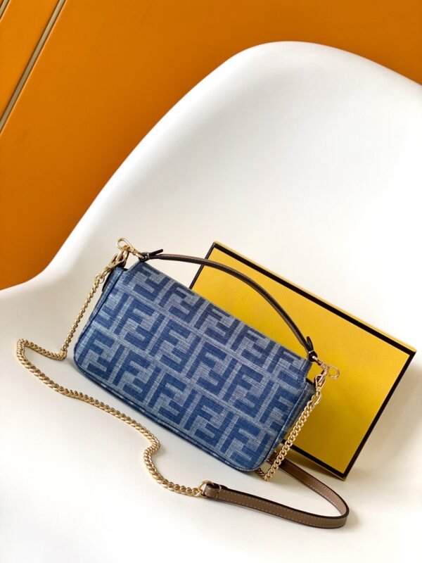FENDI BAG - Image 4