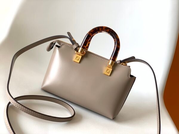 FENDI BAG - Image 4