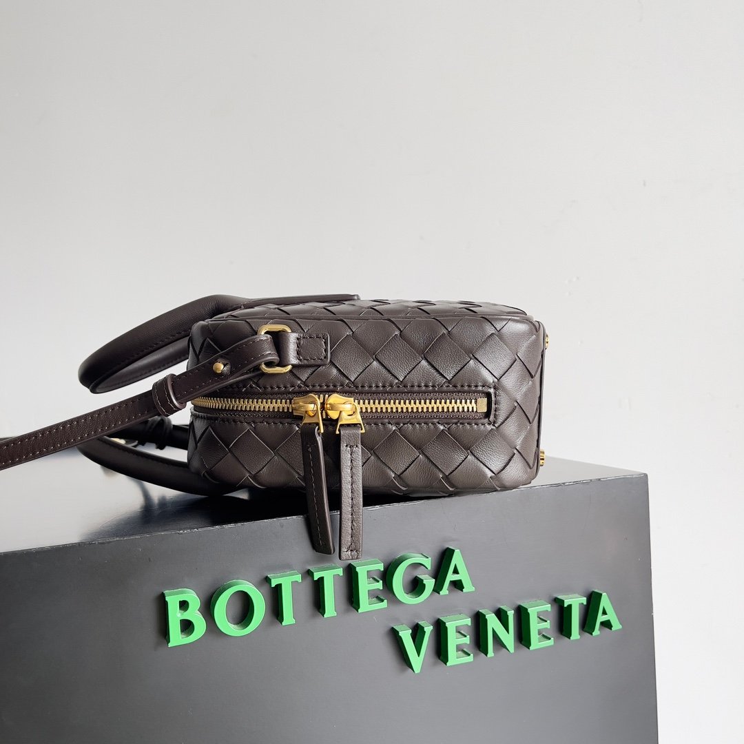 BOTTEGA VENETA - Image 3