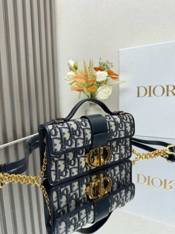 DIOR - Image 3