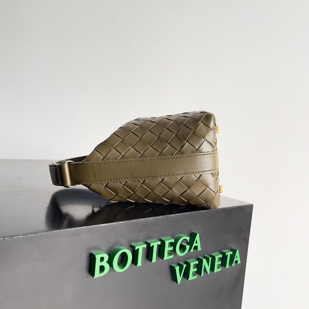 BOTTEGA VENETA - Image 3