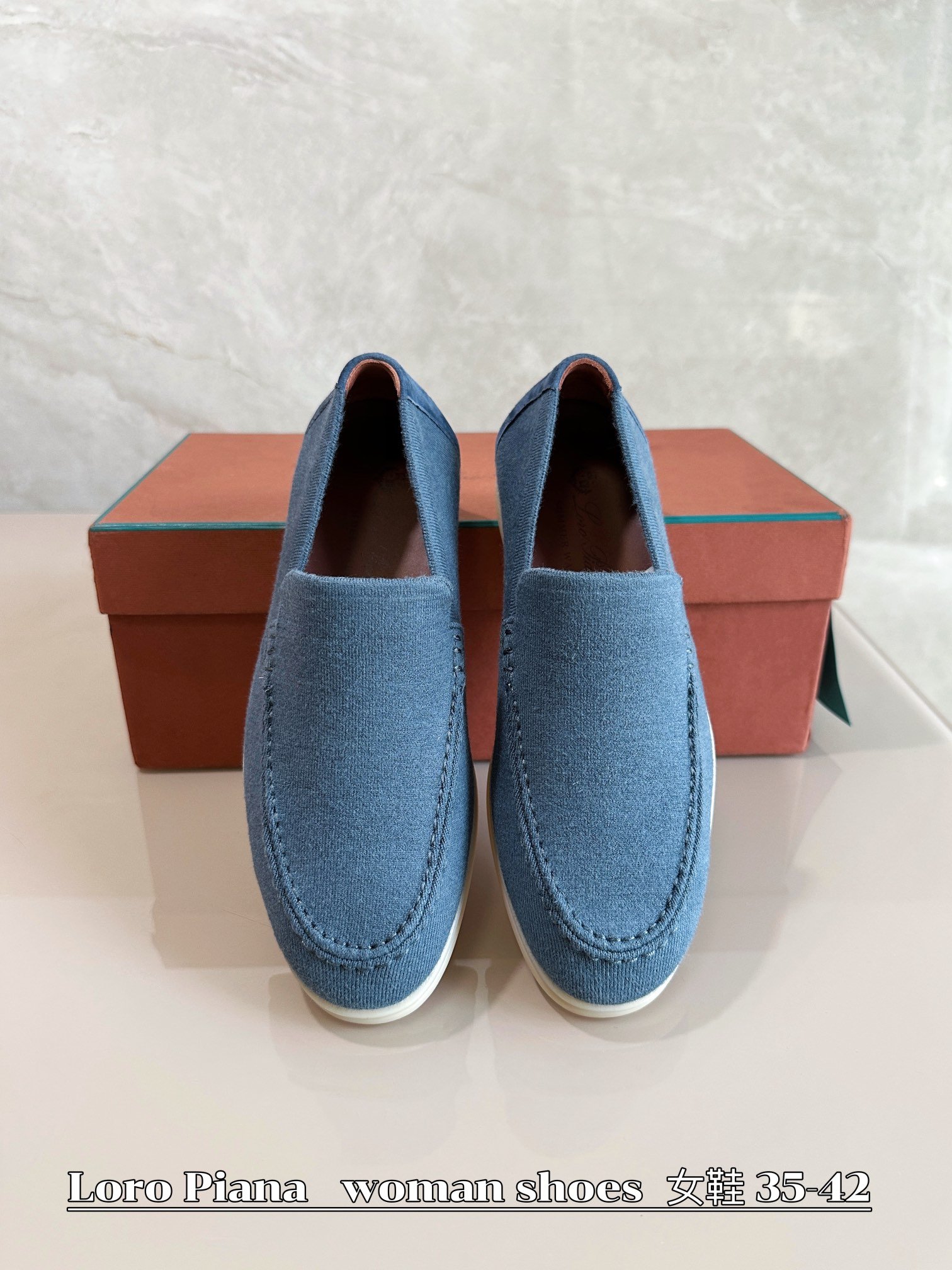 Loro Piana woman - Image 3