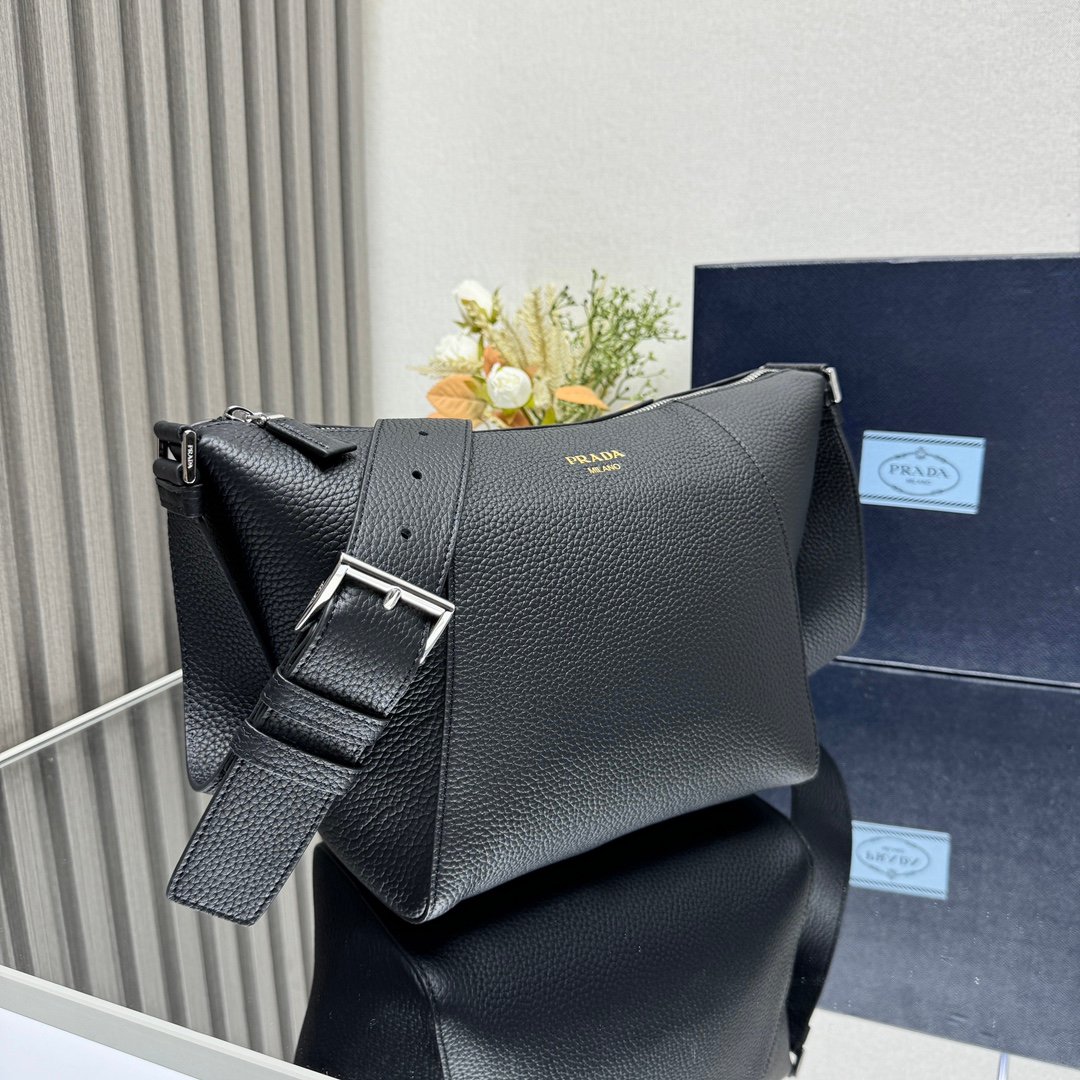 Prada Bag - Image 3