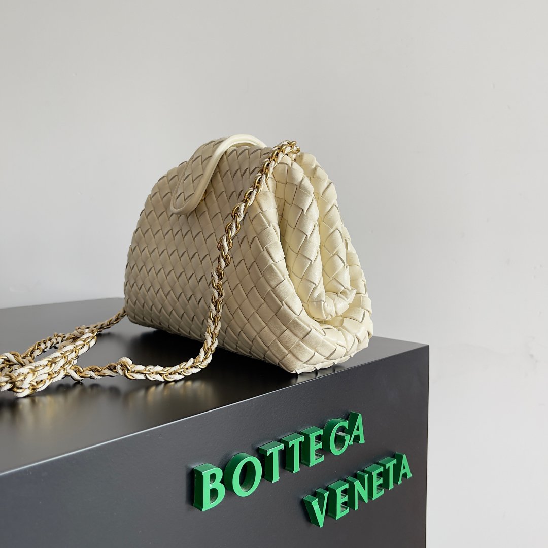 BOTTEGA VENETA - Image 3