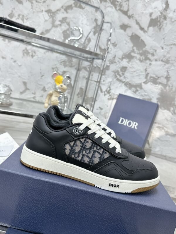 Dior women - Image 3