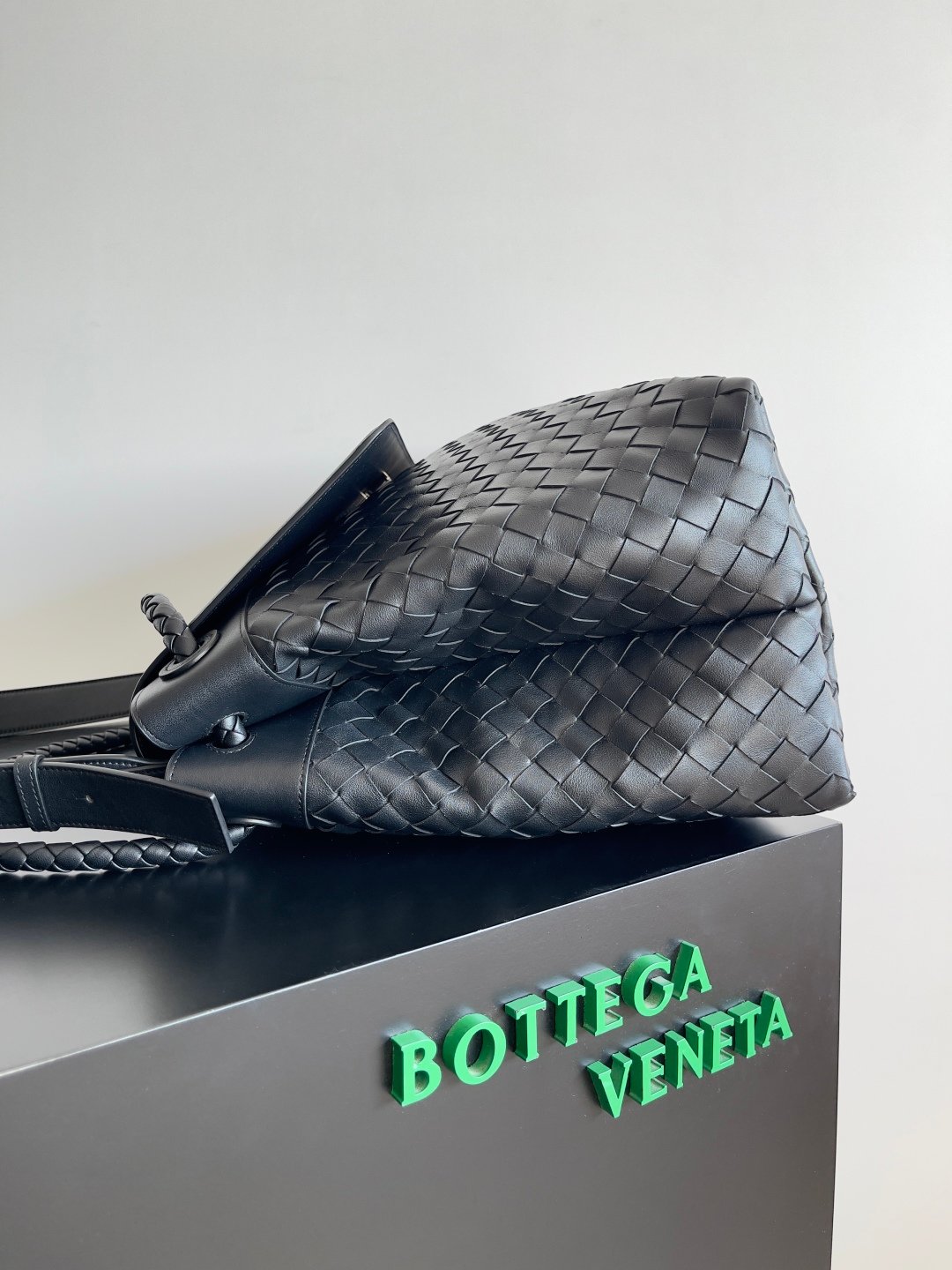BOTTEGA VENETA - Image 3