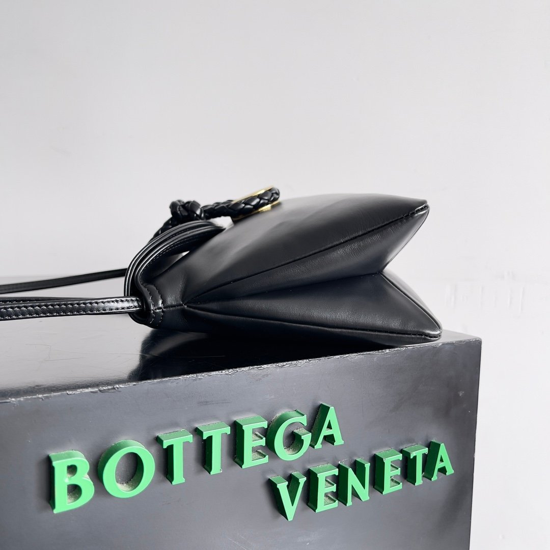 BOTTEGA VENETA - Image 3