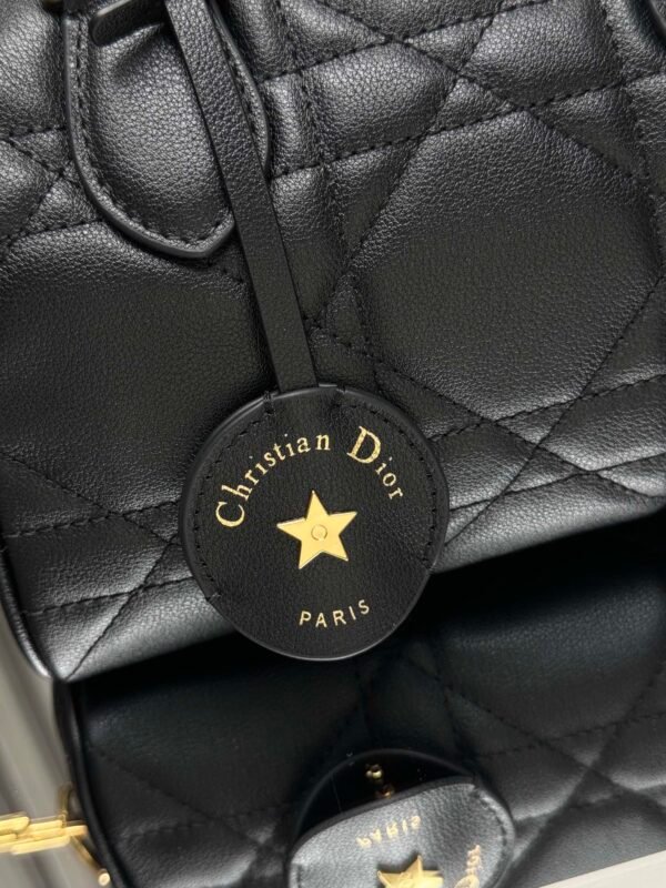 DIOR - Image 3
