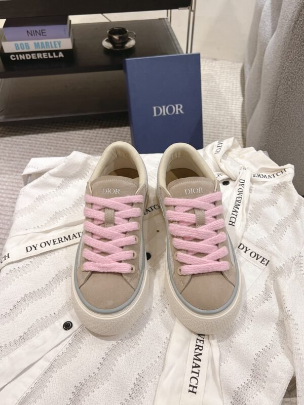 Dior women - Image 3