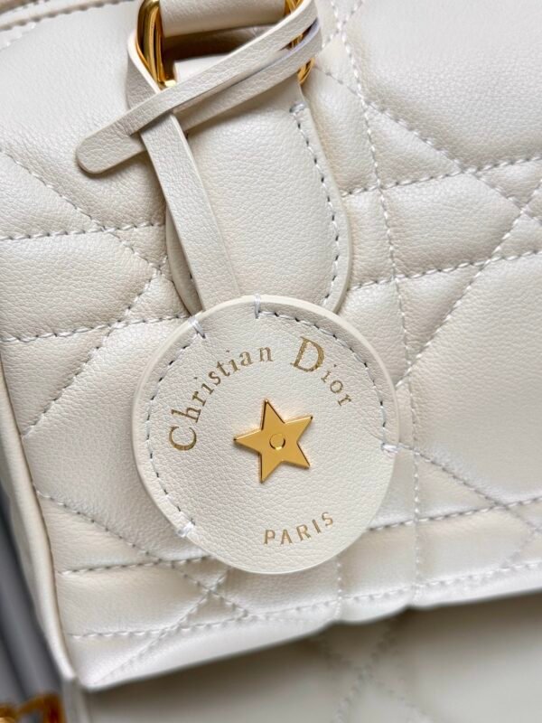 DIOR - Image 3