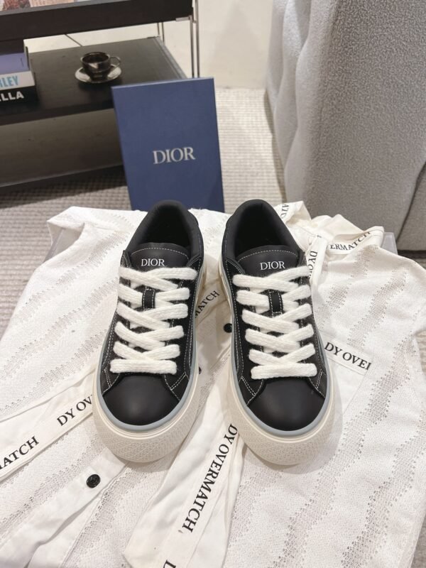 Dior women - Image 3