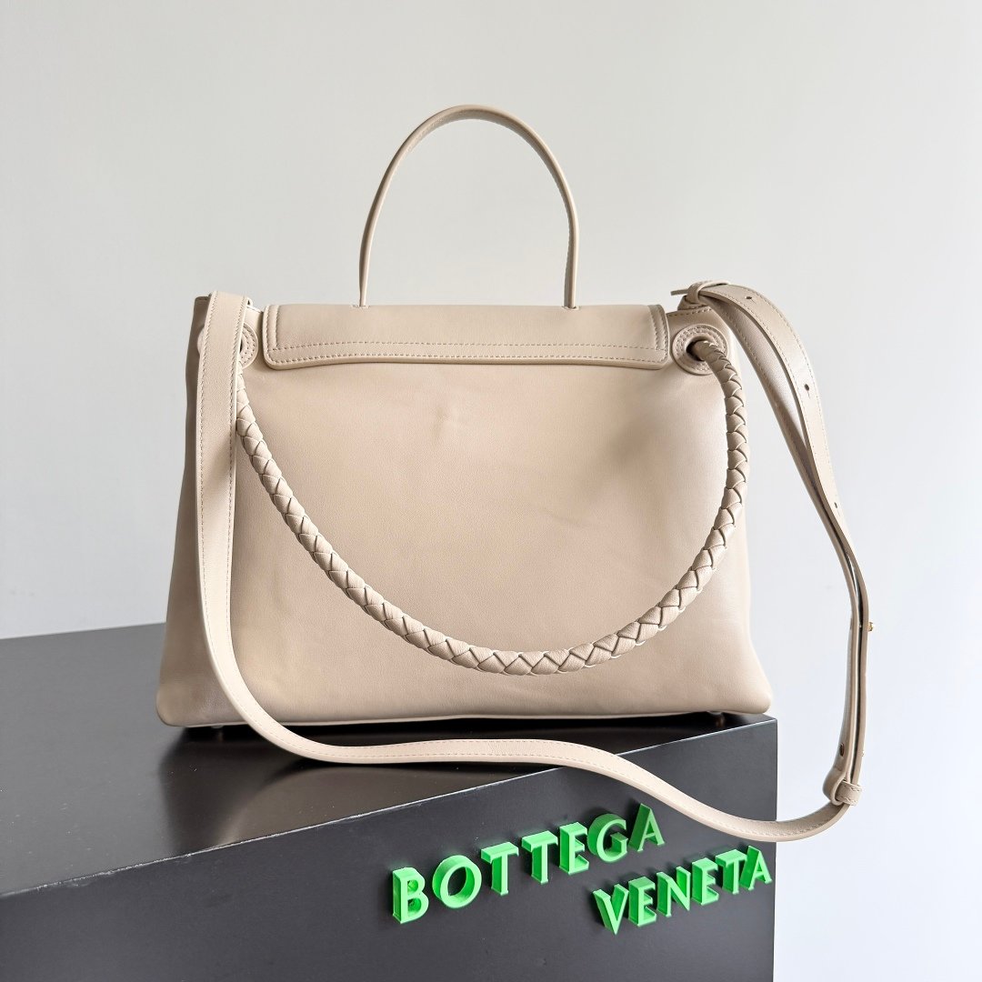 BOTTEGA VENETA - Image 3