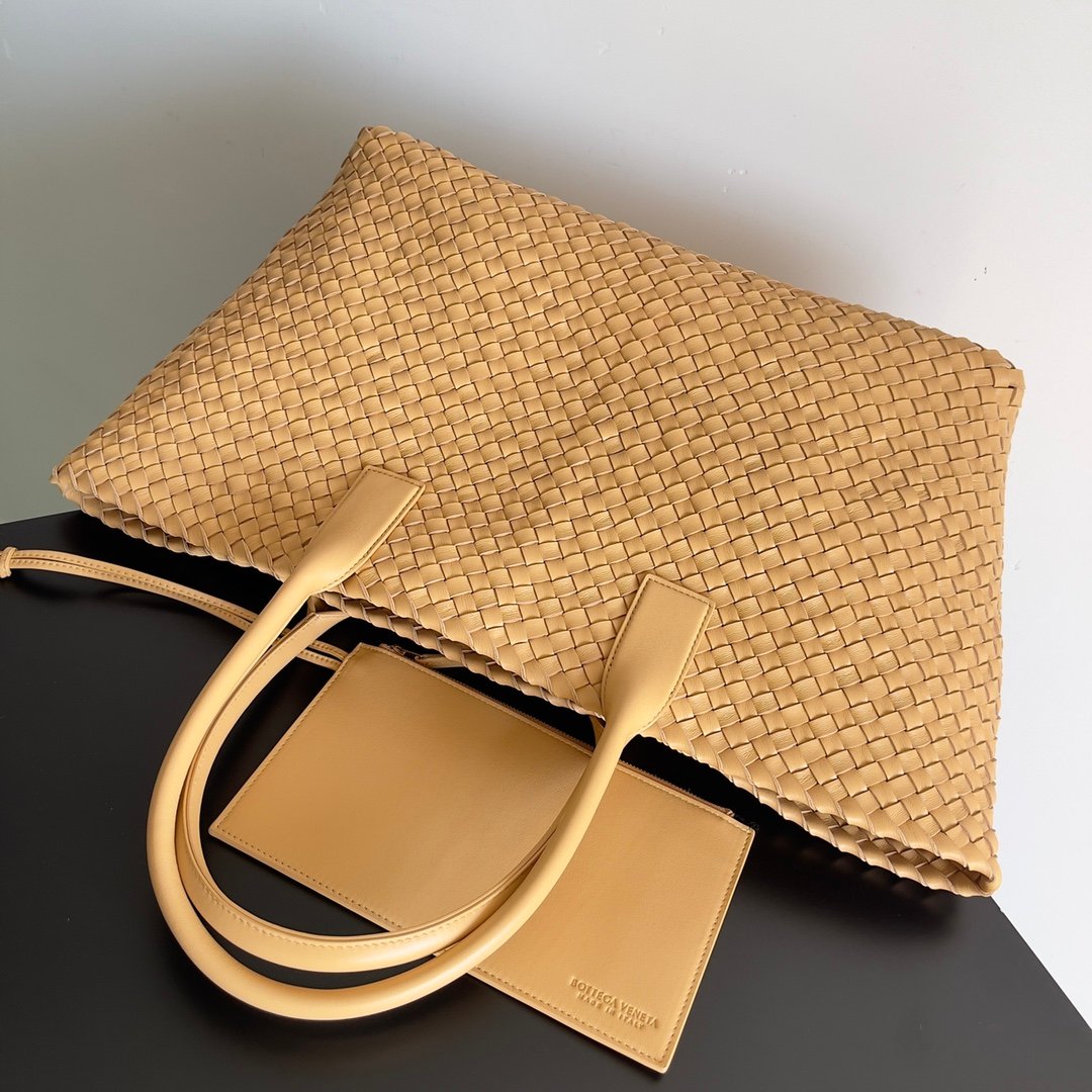 BOTTEGA VENETA - Image 3