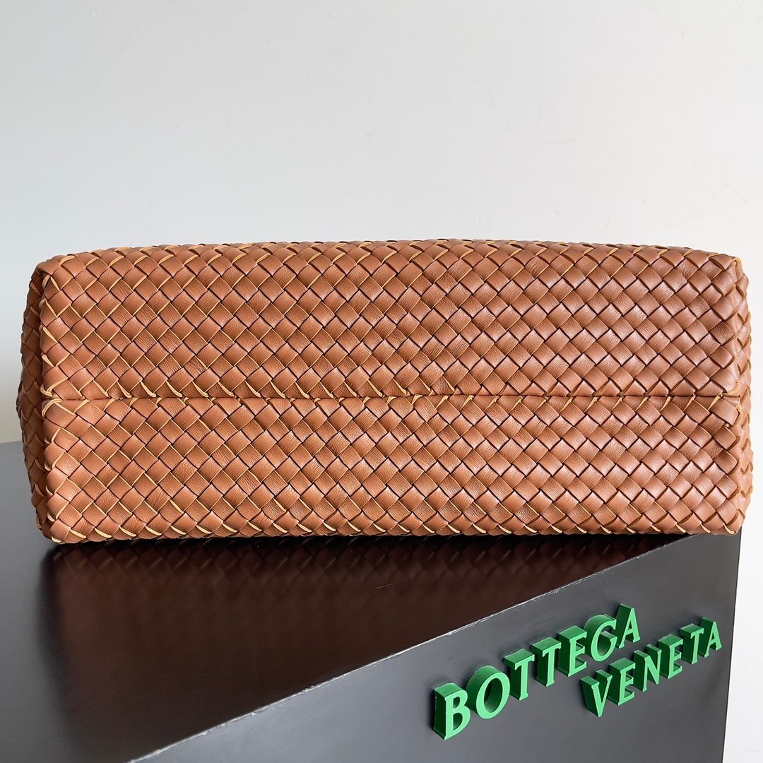 BOTTEGA VENETA - Image 3