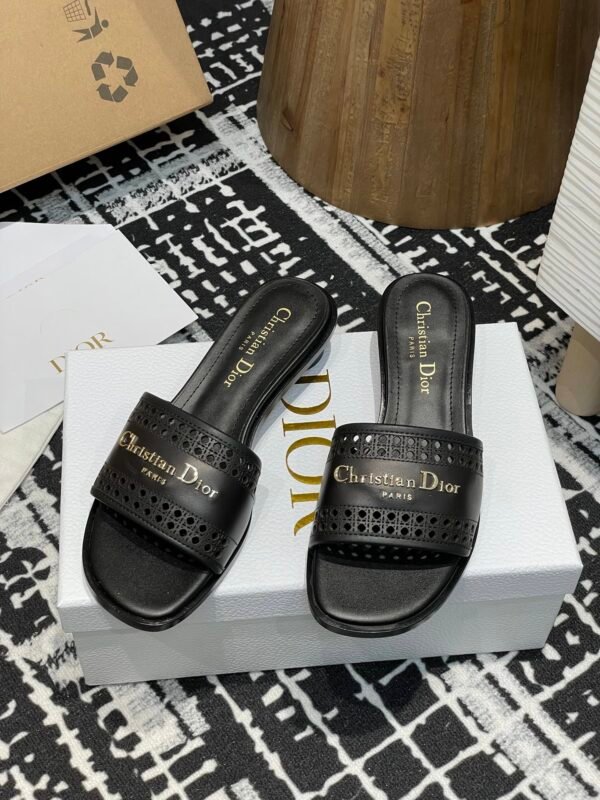 Dior women - Image 7