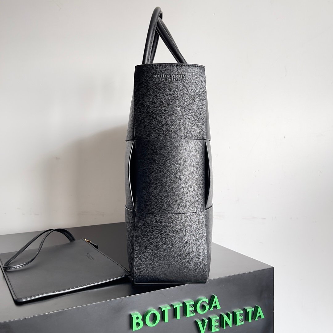 BOTTEGA VENETA - Image 3