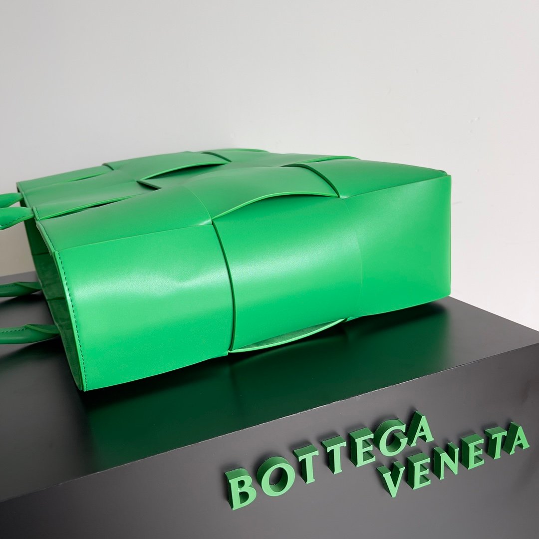 BOTTEGA VENETA - Image 3