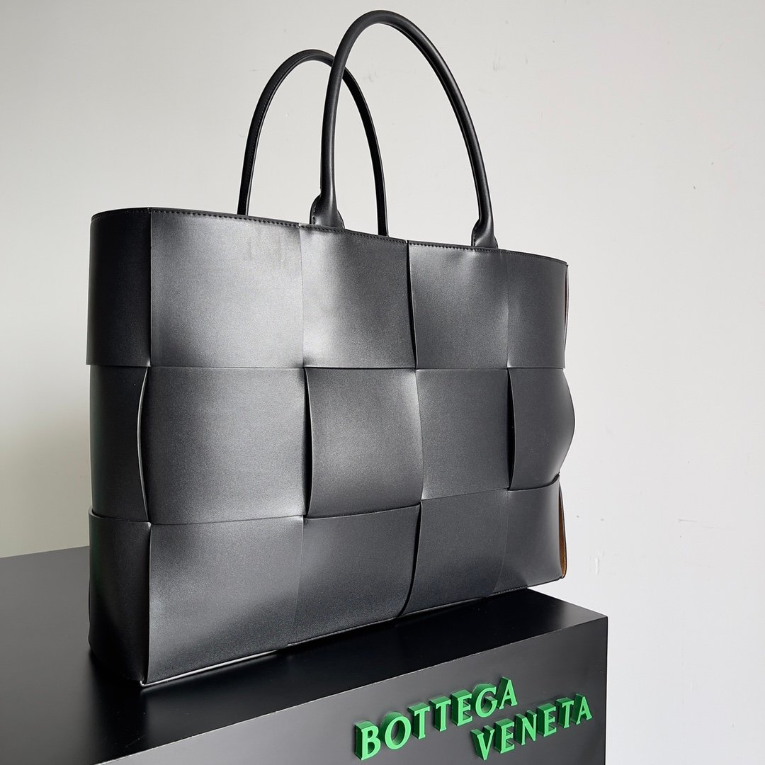 BOTTEGA VENETA - Image 3