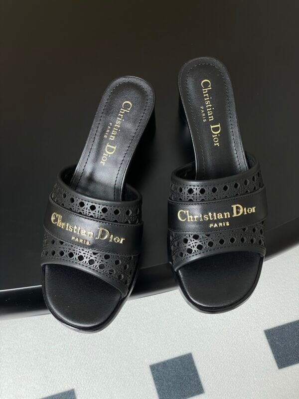 Dior women - Image 3
