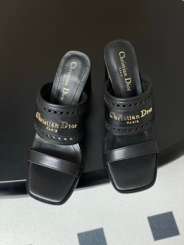 Dior women - Image 3